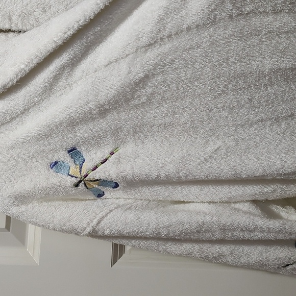 Victoria's Secret Bath Robe - Picture 2 of 8